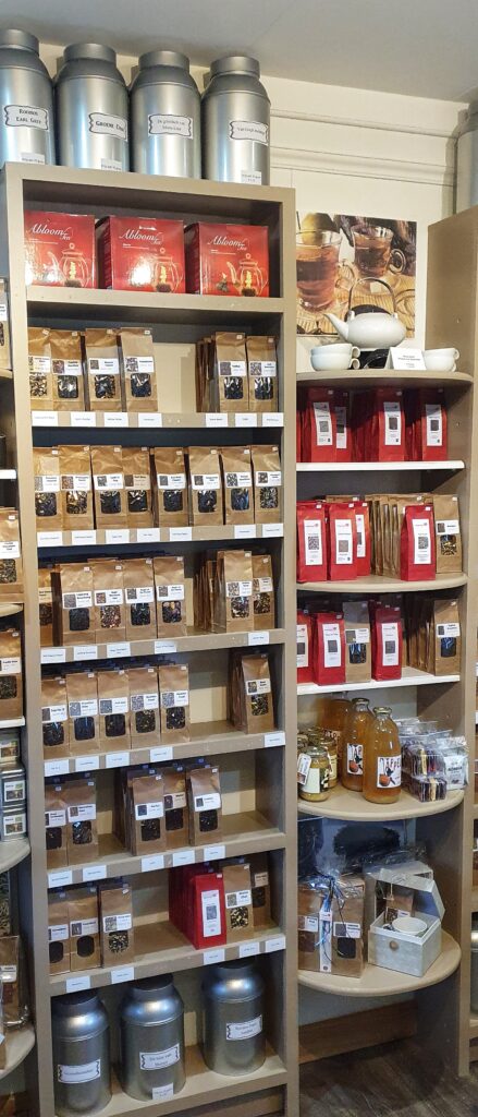 Theewinkel Opende