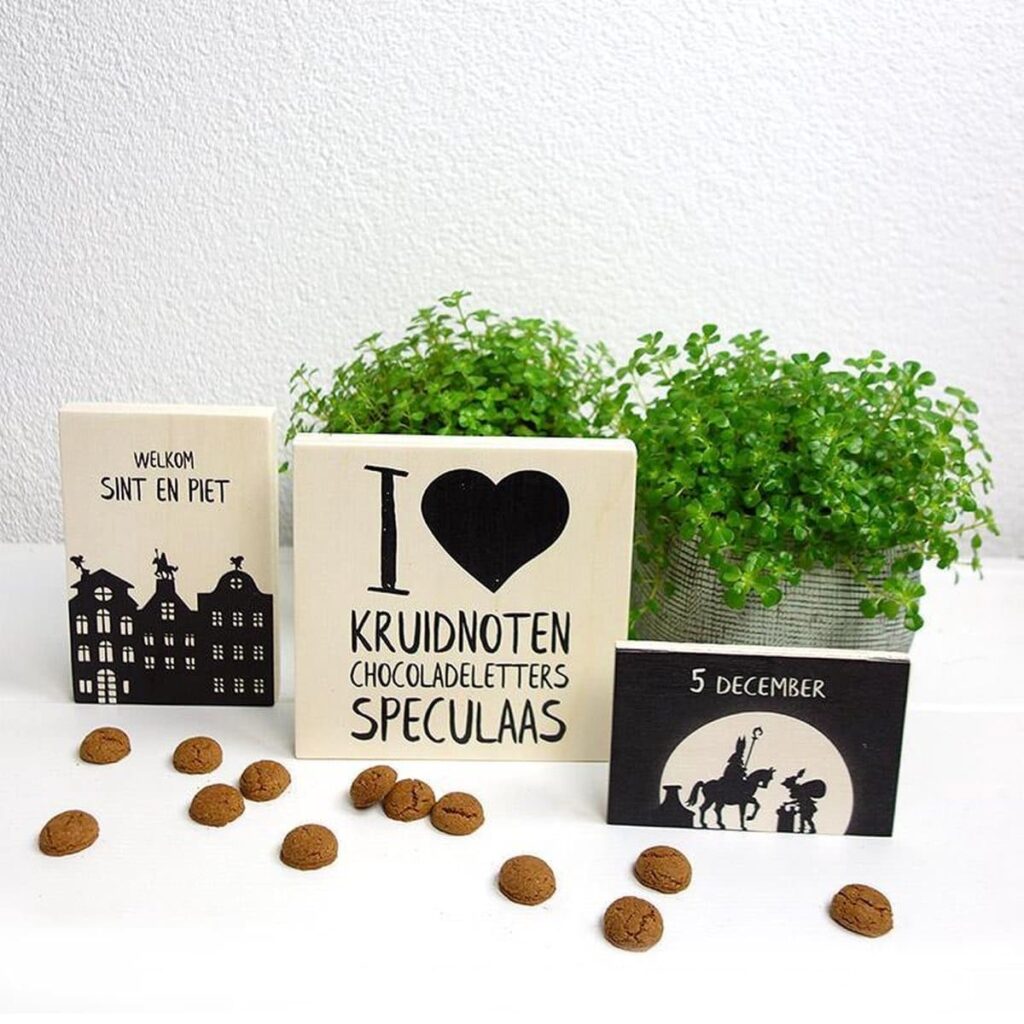 houten sinterklaas versiering
